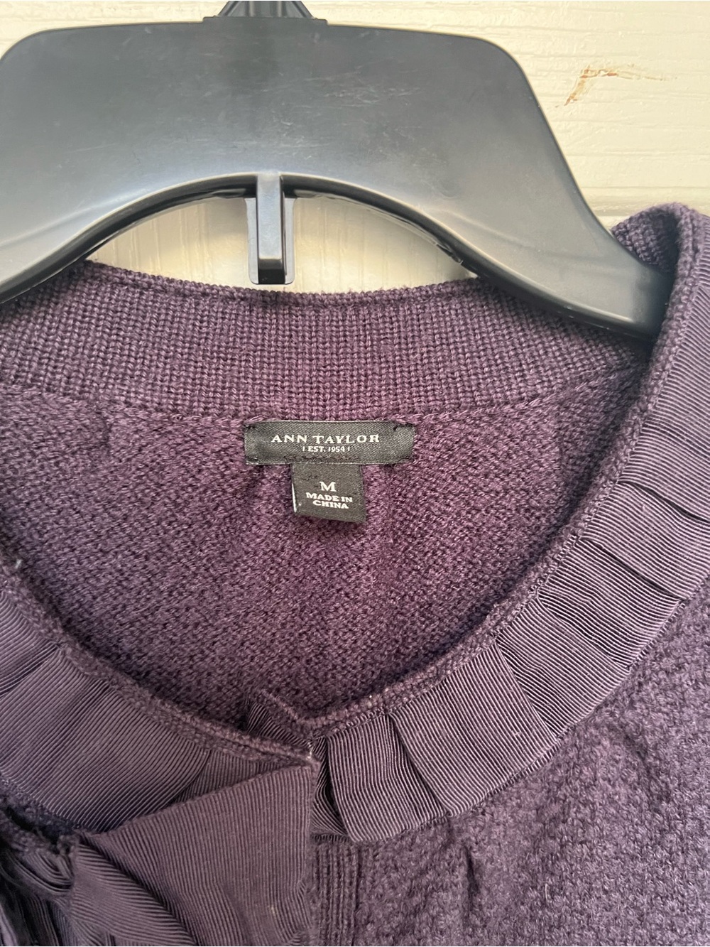 EUC Ann Taylor Plum Knit Cardigan with Neck Bow and pockets size medium - Picture 8 of 9